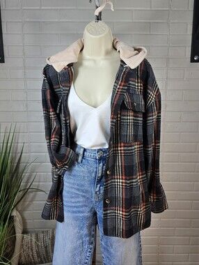 Bibi Plaid Button Up Flannel Shacket with Hooded Oversized Small Black & Red